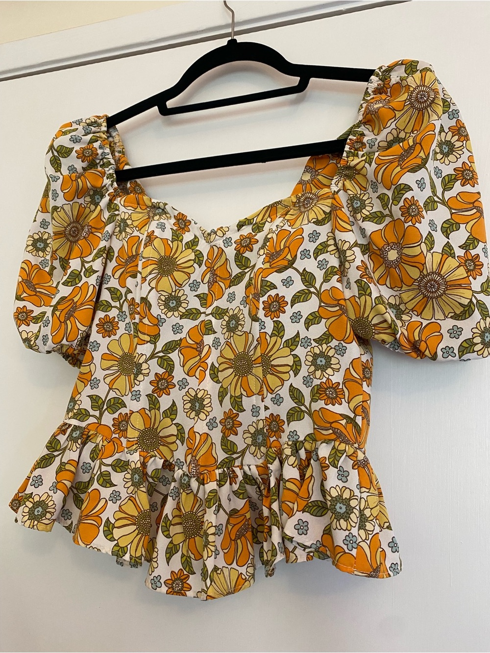 Milk & Honey Floral Puff-Sleeve Peplum Blouse with bodice